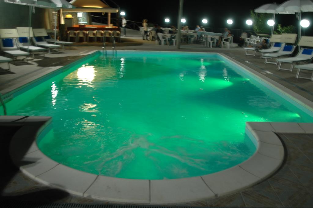Agriturismo La Palombara Paola Exteriér fotografie