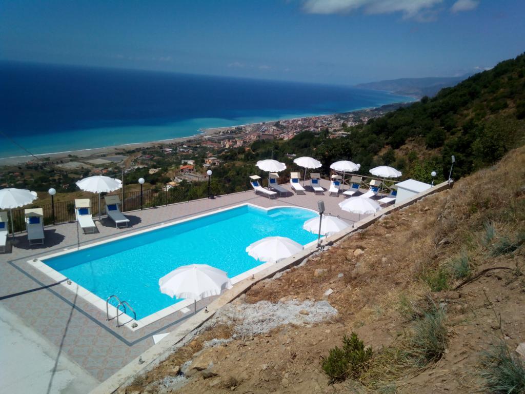 Agriturismo La Palombara Paola Exteriér fotografie